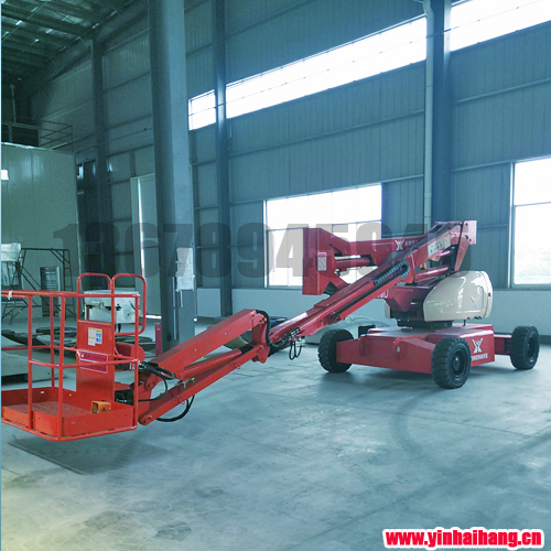 自行走折臂式高空作業(yè)車(chē)