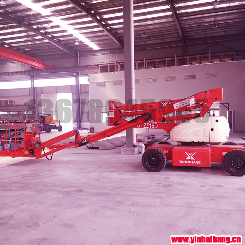 曲臂式高空作業(yè)平臺車